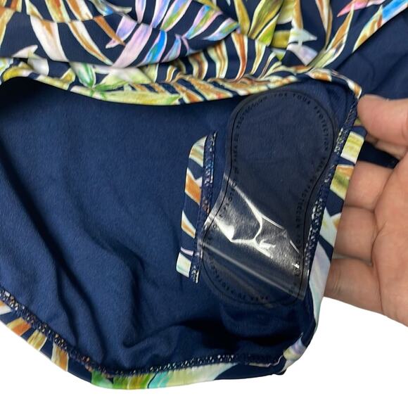 NWT Ellen Tracy Tropical Palm Leaf One Piece Suit Size 14 - Picture 6 of 9